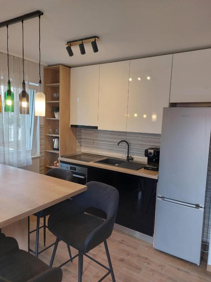 Apartments Vini Seget Donji Exterior photo